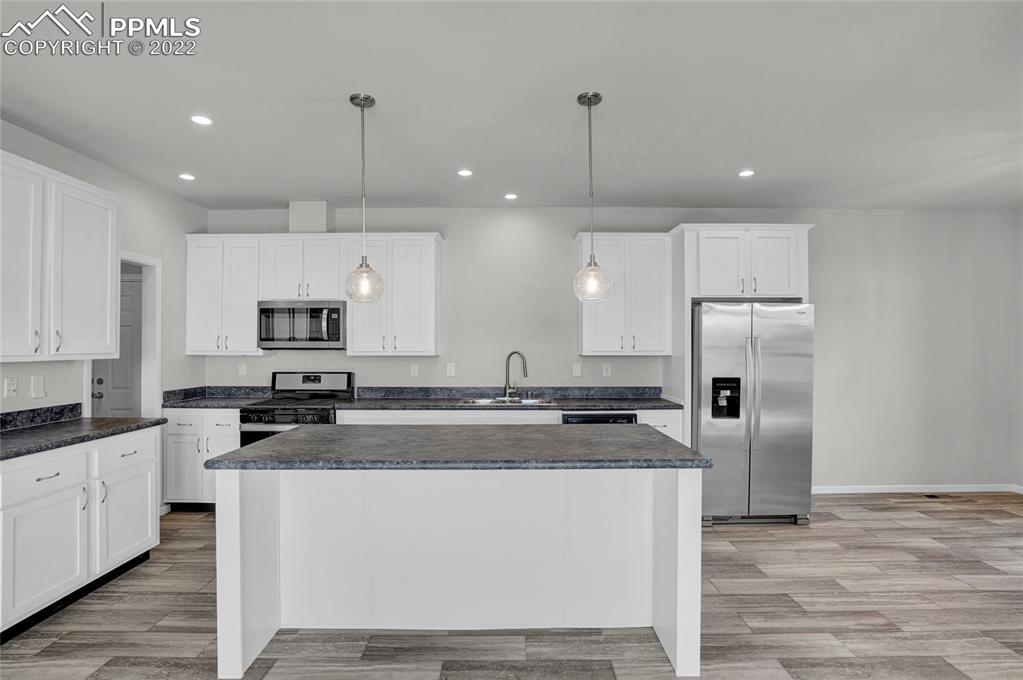 Listing 9352648, Image 7 of 34