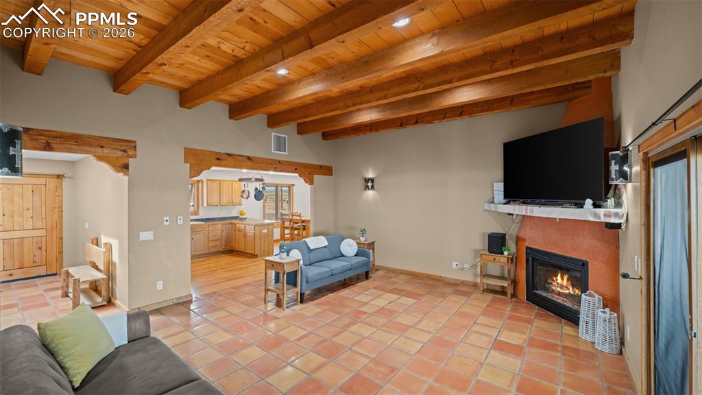 Image 13 of 40: Living Room