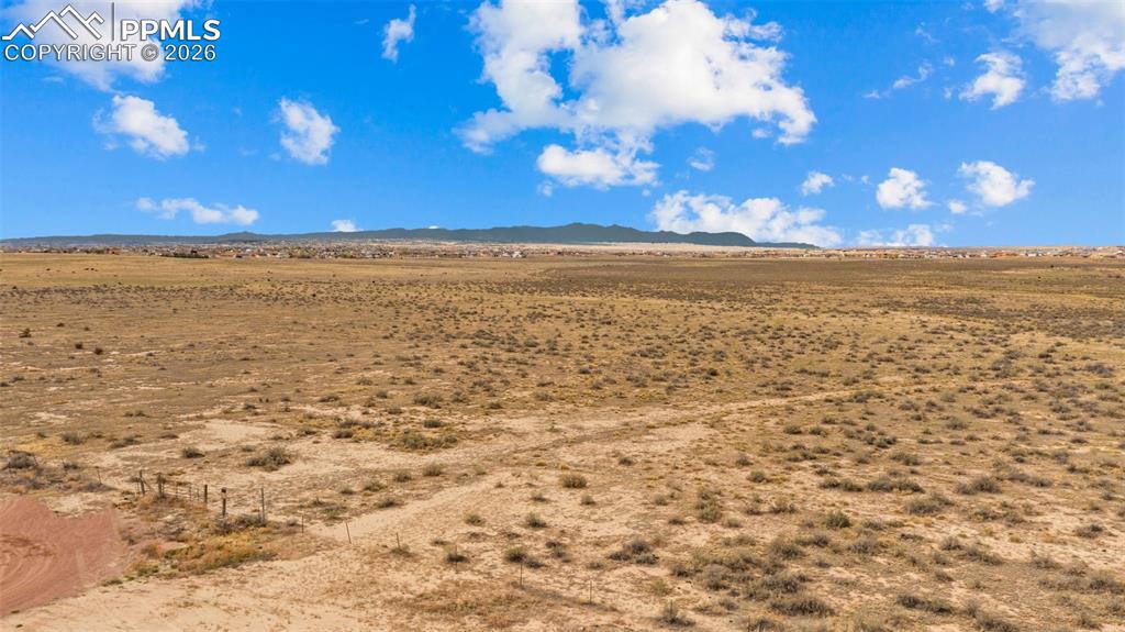 Image 35 of 40: View