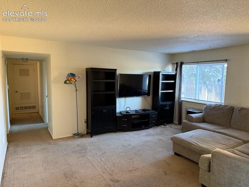 Image 2 of 14: Living Room