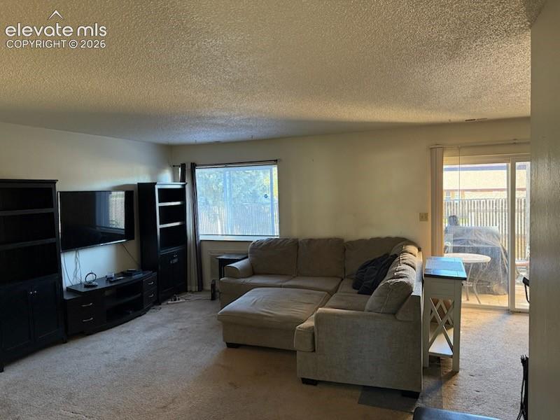 Image 5 of 14: Living Room