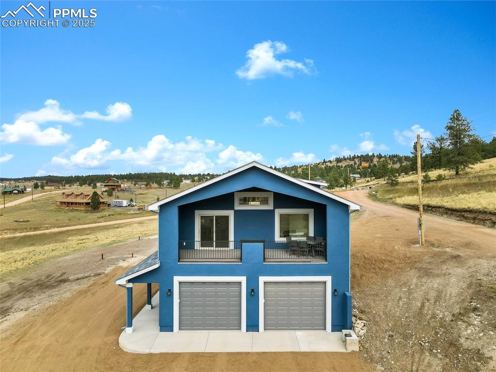 Image 42 of 50: Side of Structure