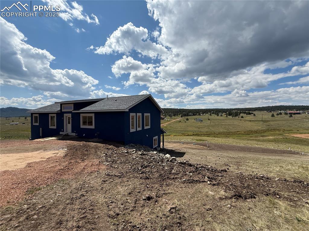 Image 5 of 26: Side of Structure