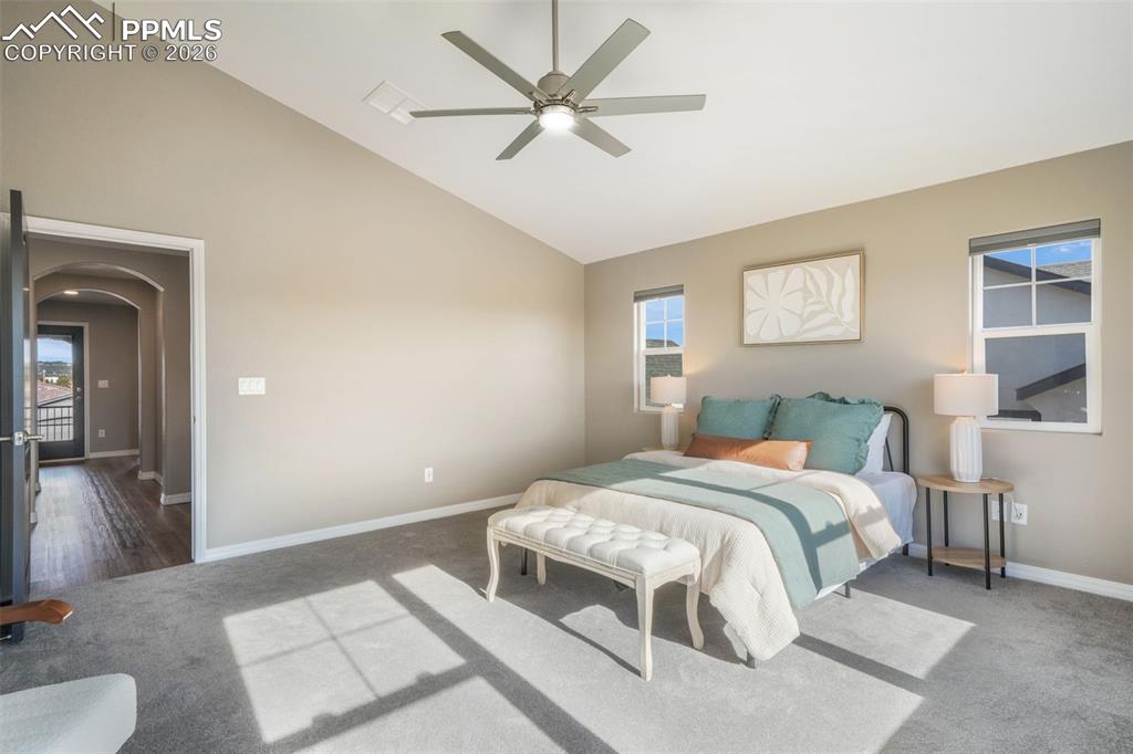 Image 20 of 50: Bedroom