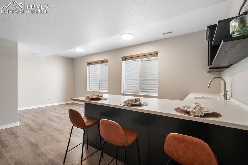 Image 48 of 50: Kitchen