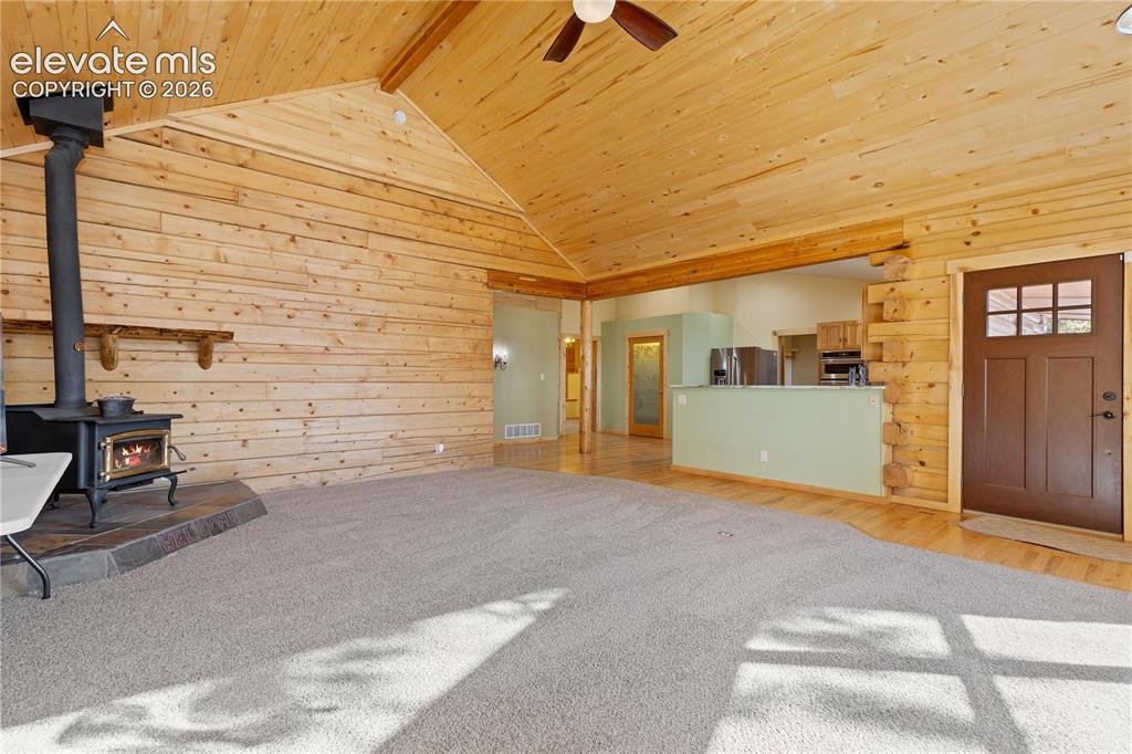 Image 6 of 47: Living Room