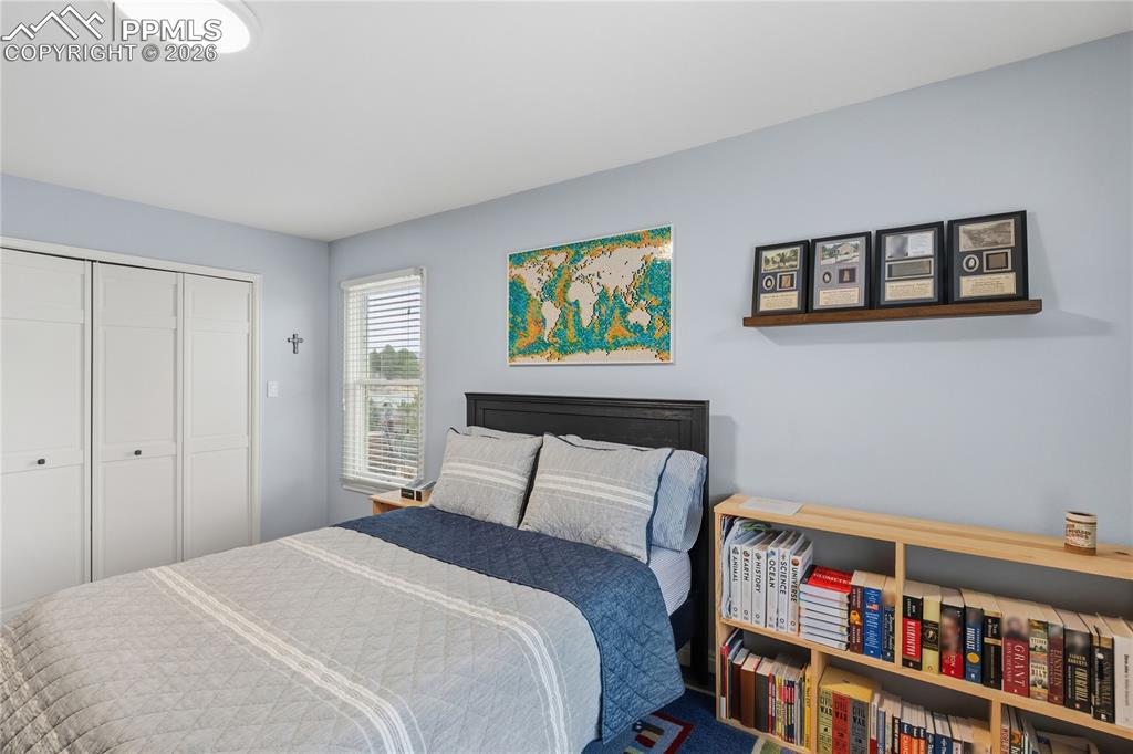 Image 22 of 49: Bedroom