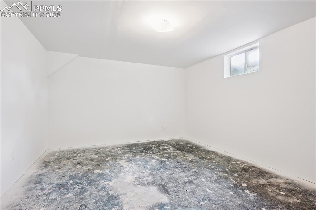 Image 12 of 19: View of bonus room