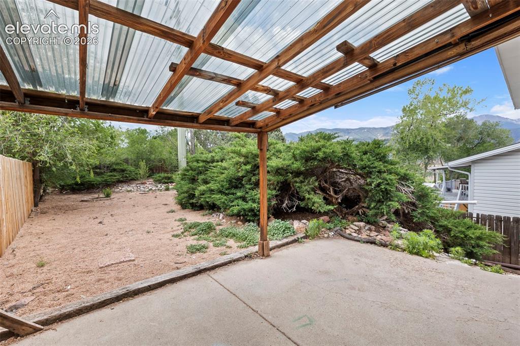 Image 15 of 24: Patio
