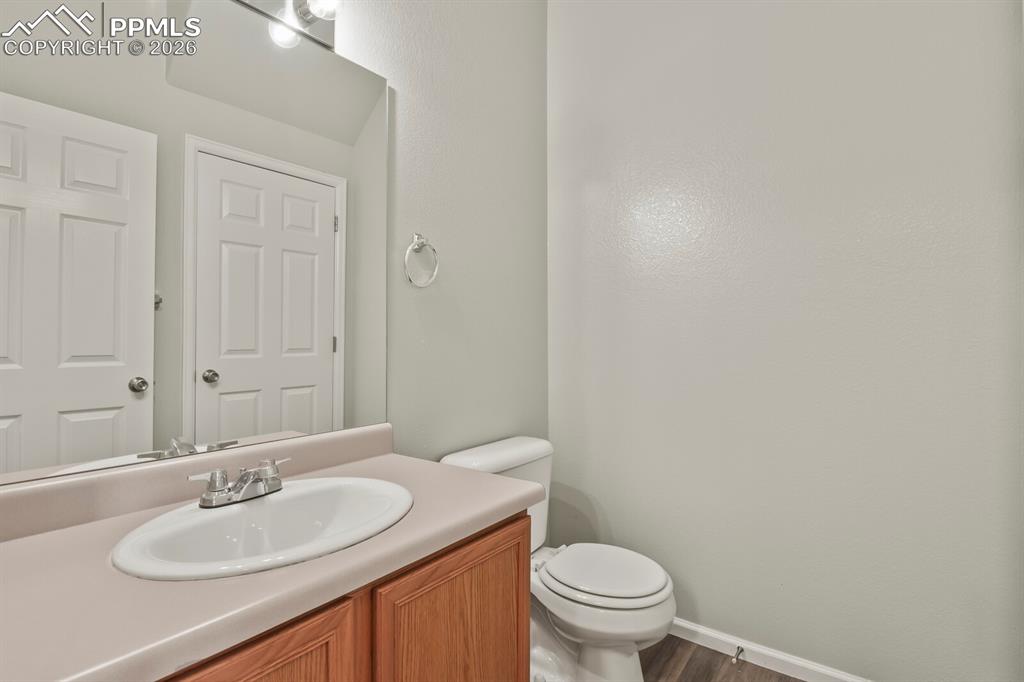 Image 13 of 34: Bathroom