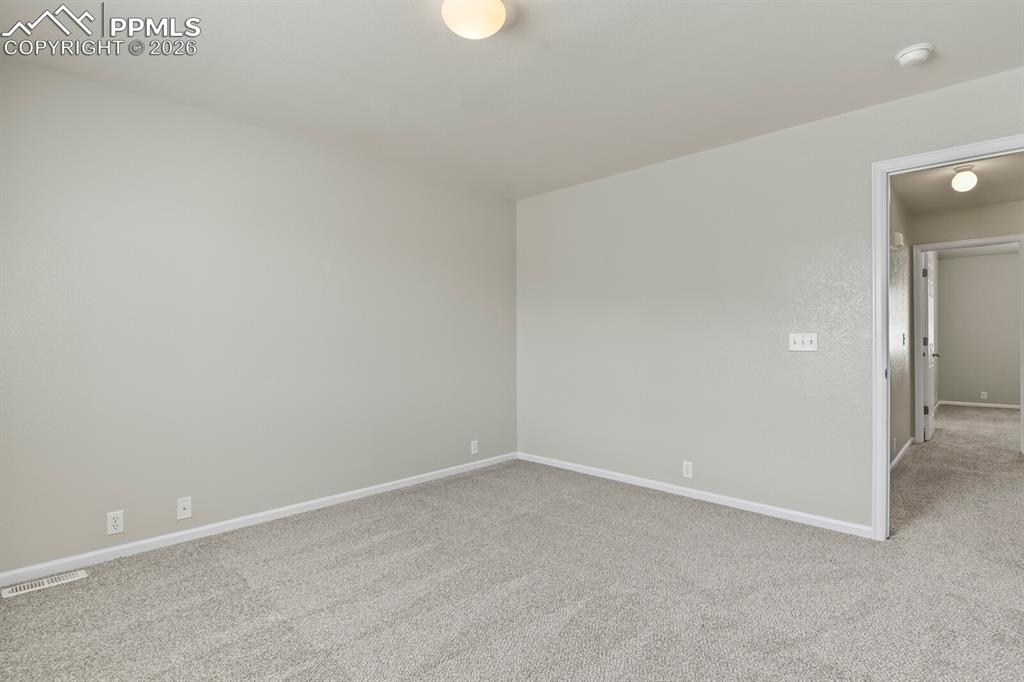 Image 23 of 34: Bedroom