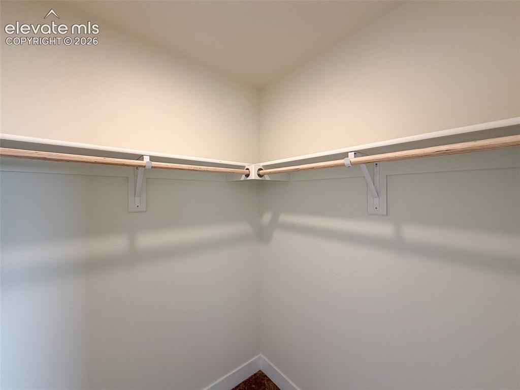 Image 26 of 36: Closet