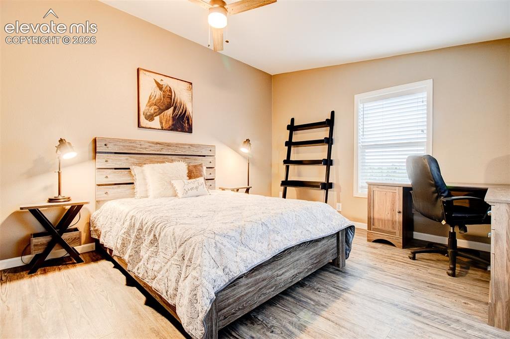 Image 16 of 42: Bed 3