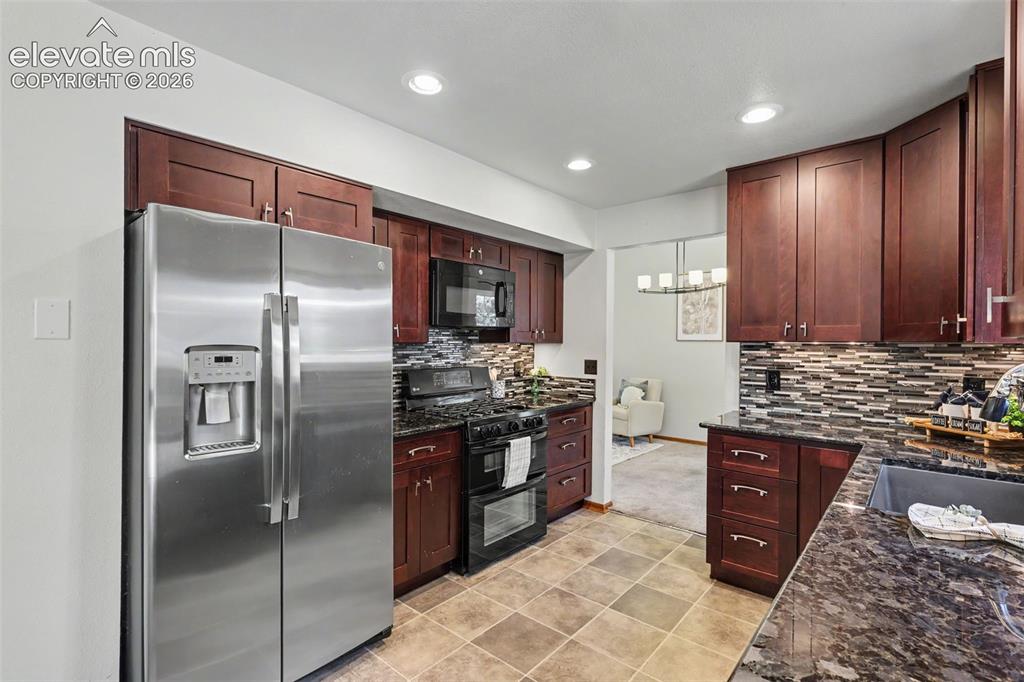 Image 19 of 41: Stainless steel refrigerator