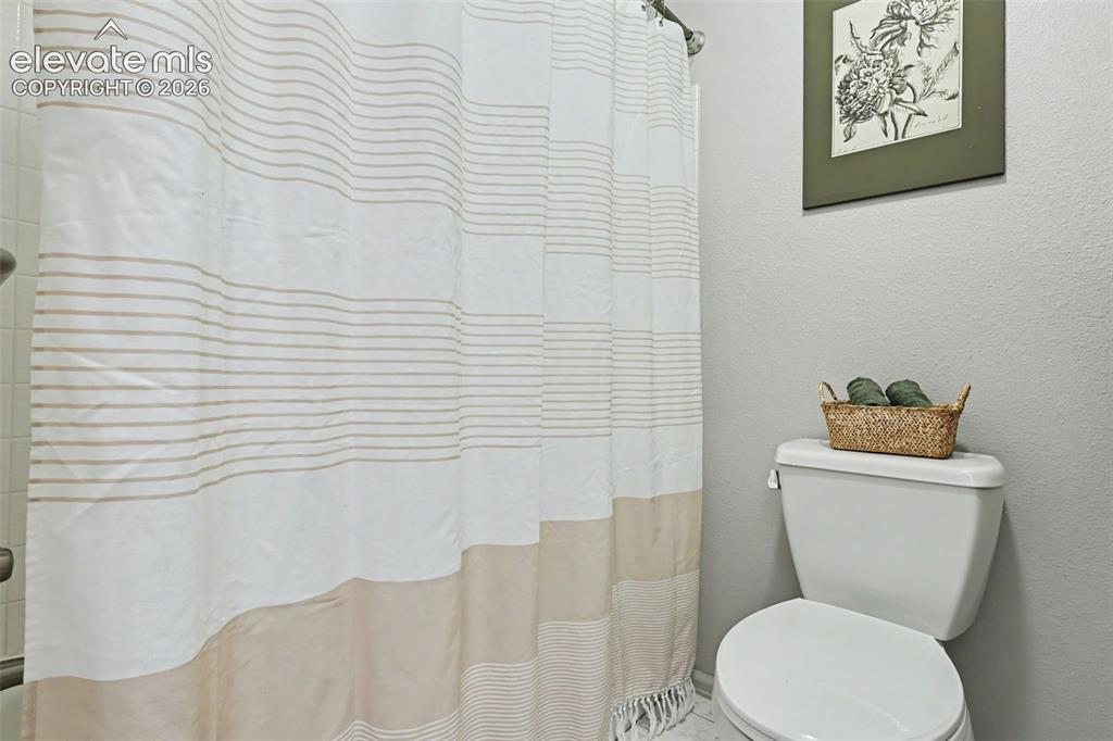 Image 34 of 41: Full bathroom upstairs