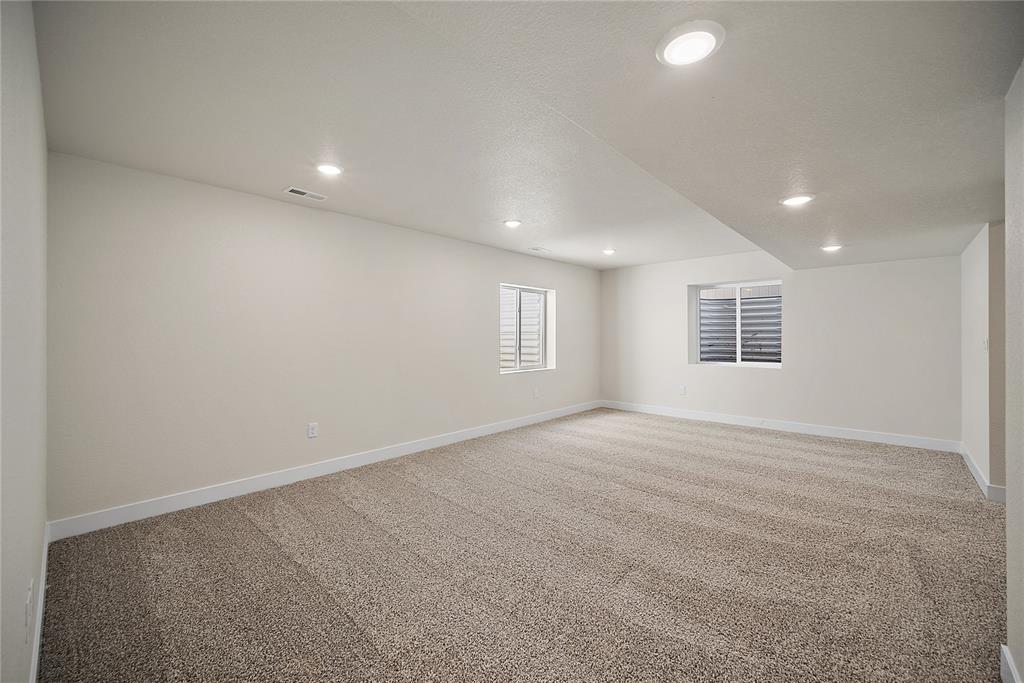 Image 34 of 40: Basement