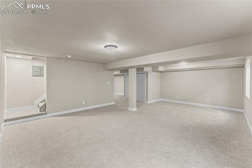 Image 23 of 29: Family Room Basement