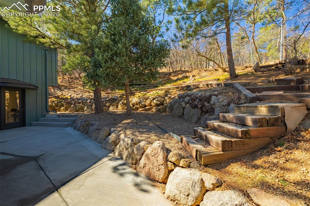 Image 45 of 46: Patio