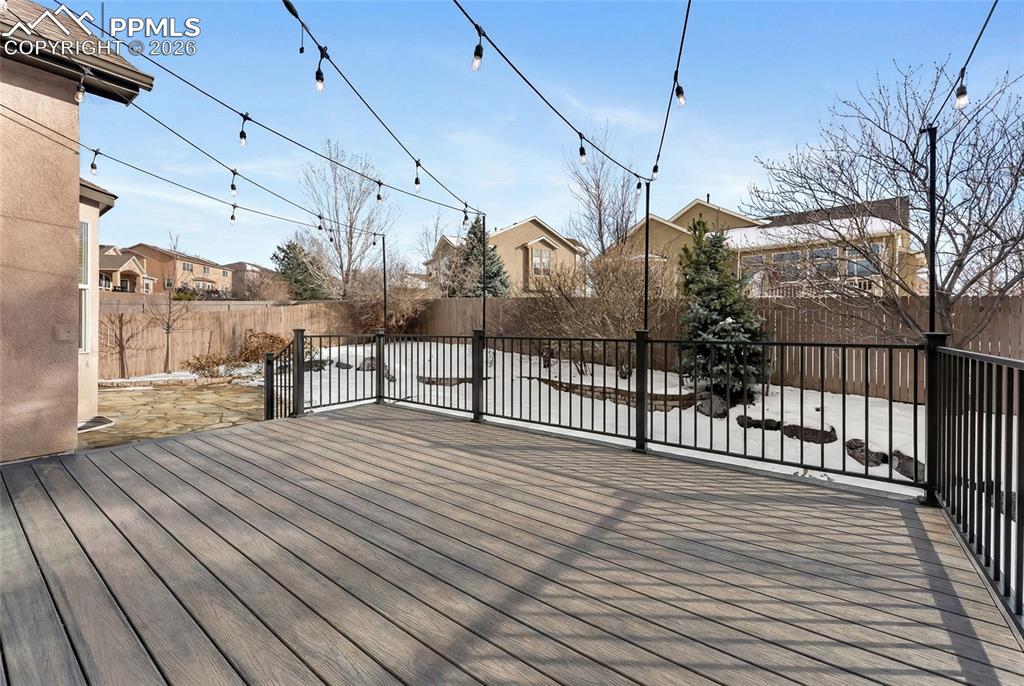 Image 20 of 28: Composite Deck great for entertaining