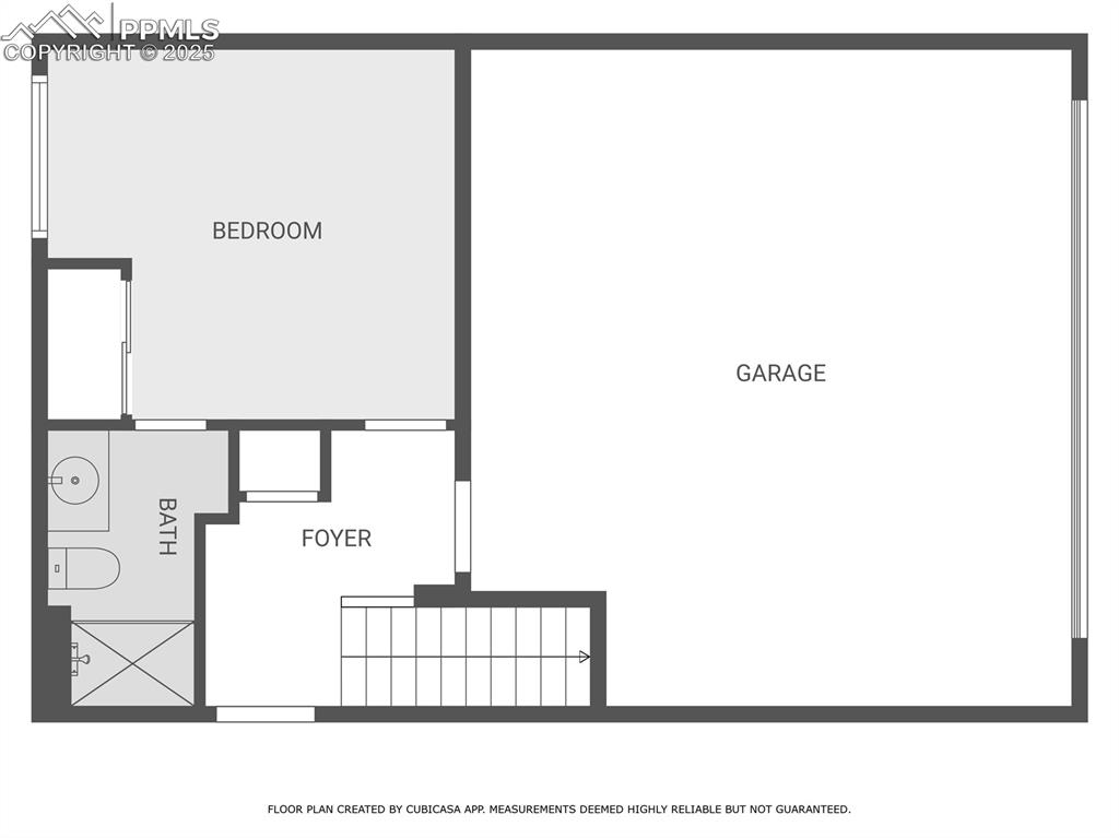 Image 7 of 32:  first floor plan