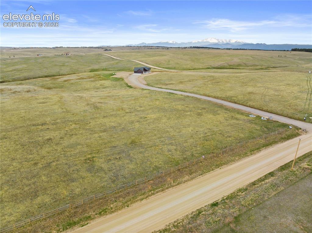 Image 6 of 7: Aerial View