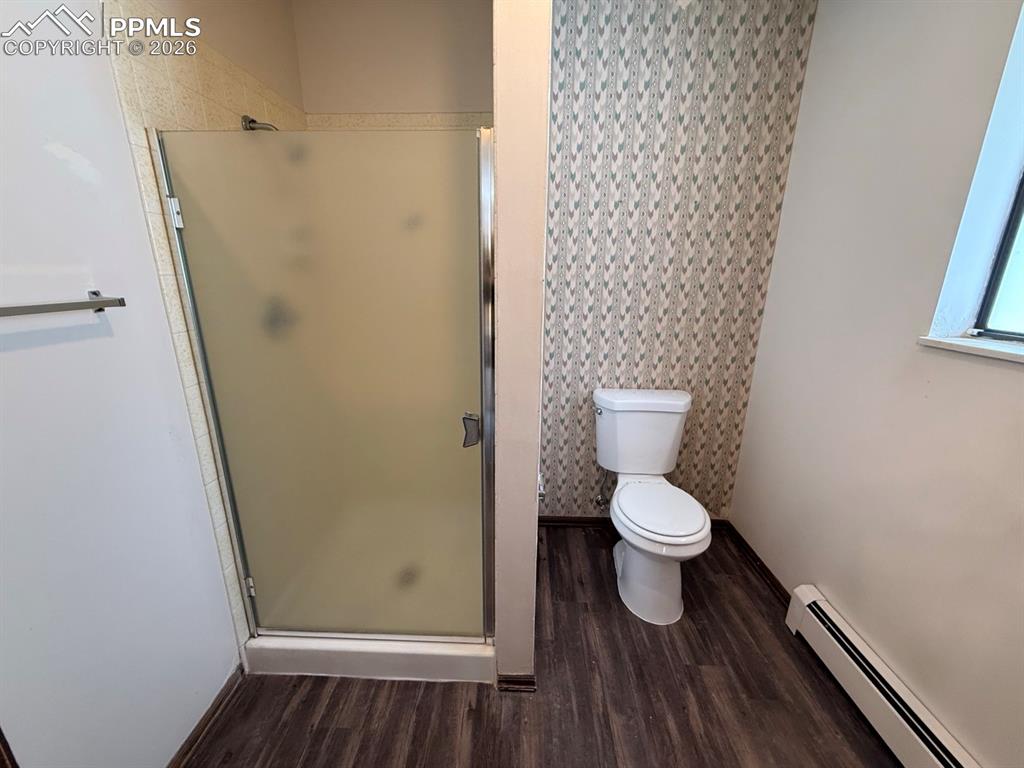 Image 16 of 29: Master Bathroom