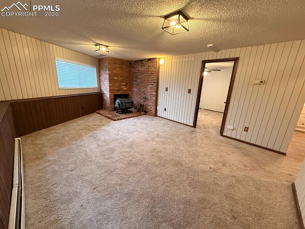 Image 24 of 29: Family Room