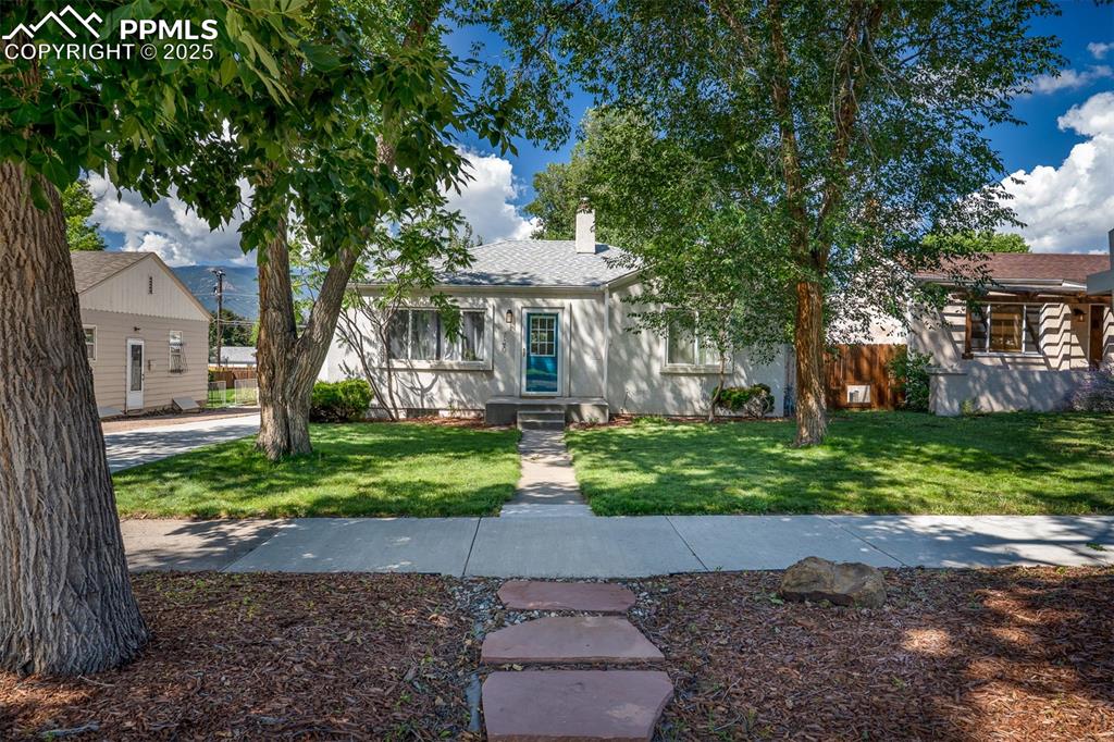 Image 3 of 47: Front of Structure