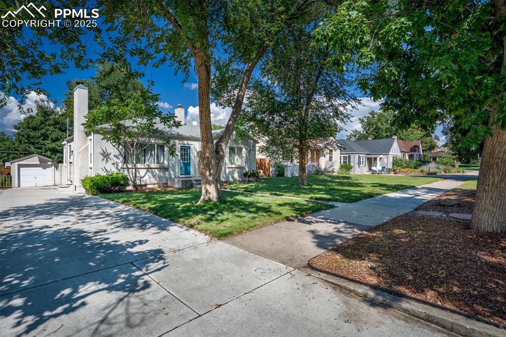 Image 5 of 47: Front of Structure