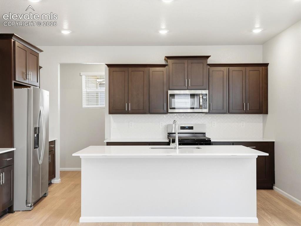 Image 9 of 34: Kitchen