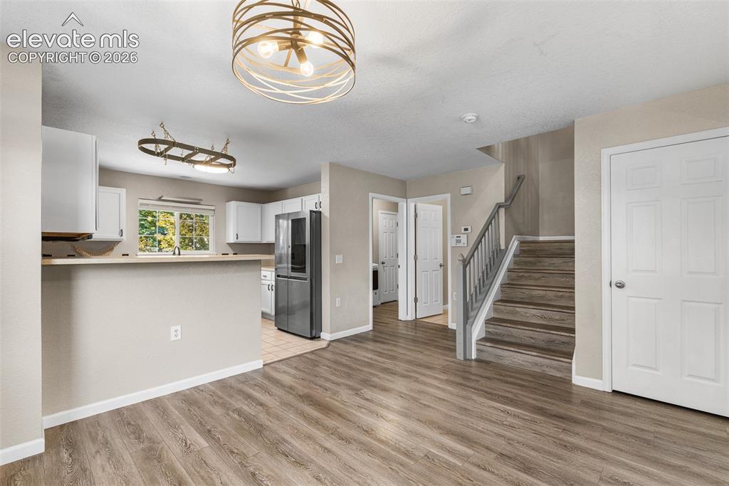 Image 8 of 40: Living Room