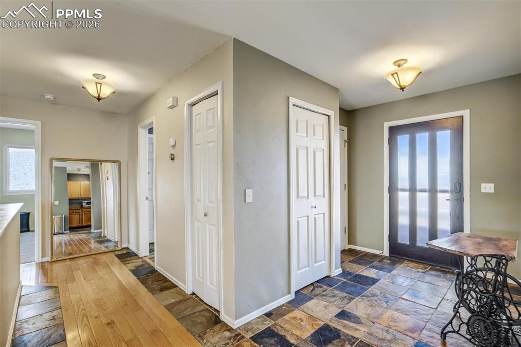 Image 7 of 48: Entry