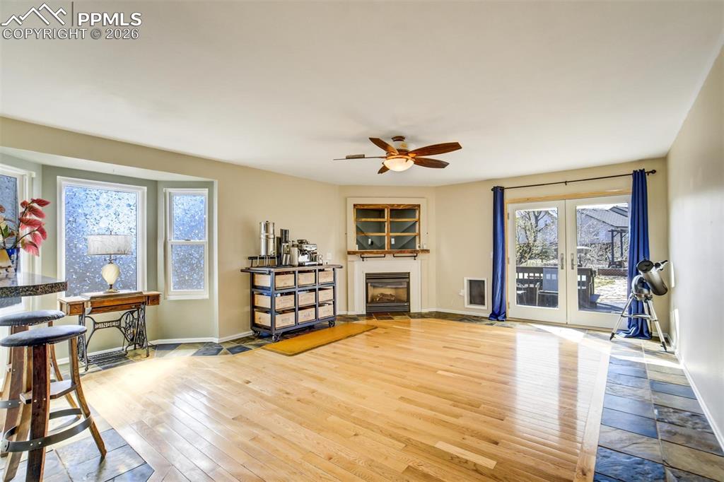 Image 8 of 48: Living Room