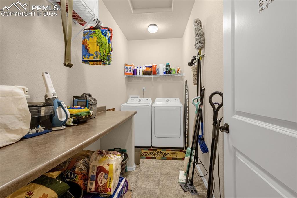 Image 12 of 29: Laundry