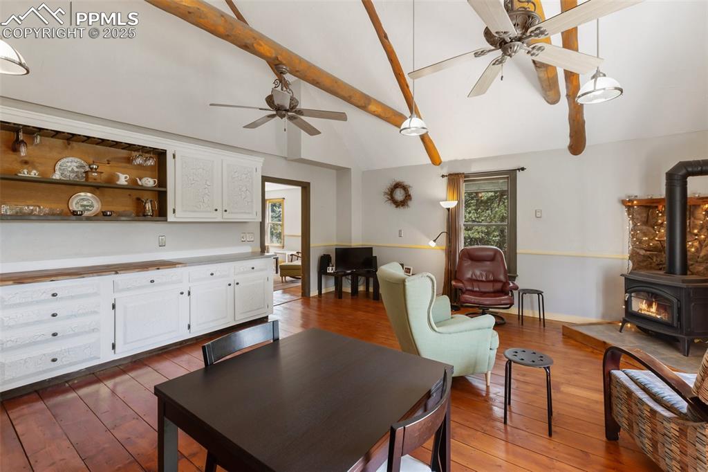 Image 12 of 48: Kitchen