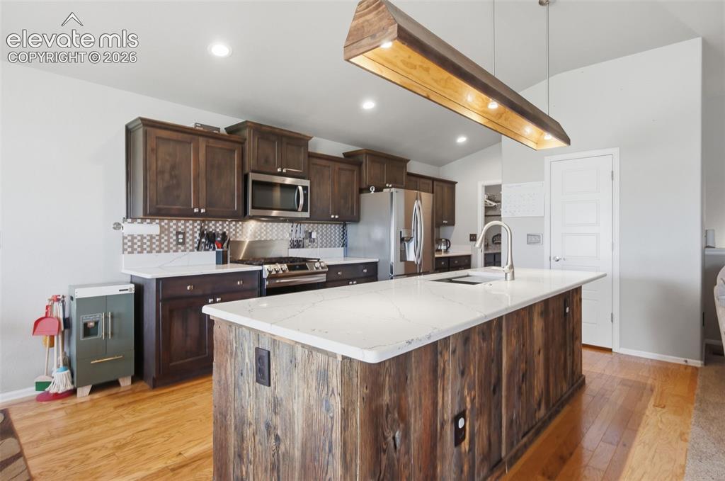 Image 8 of 46: Kitchen