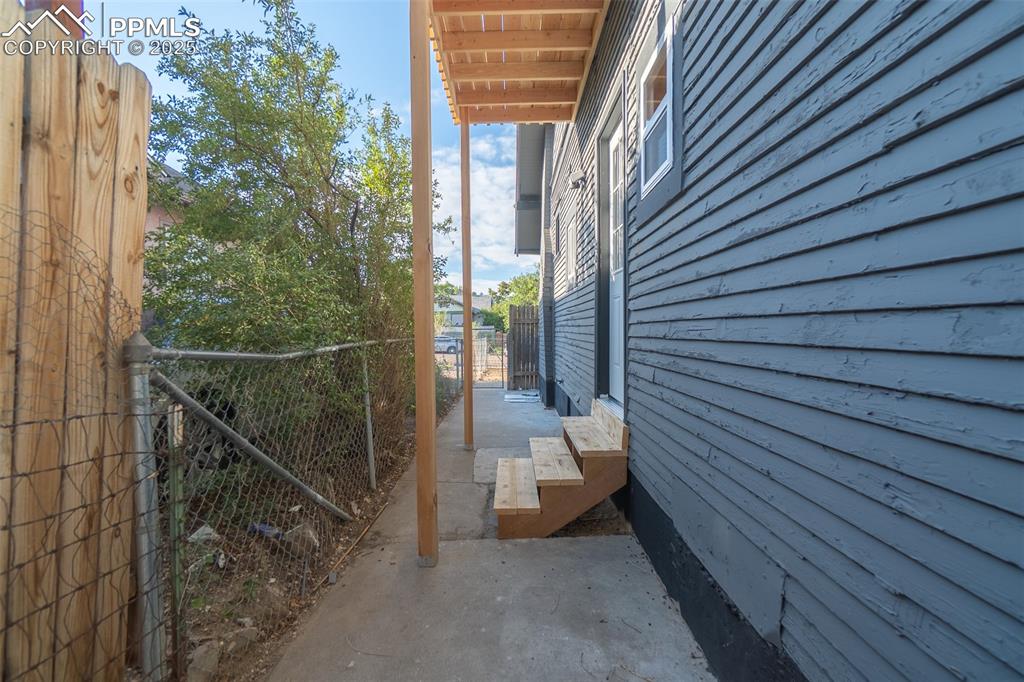 Image 5 of 46: Side of Structure