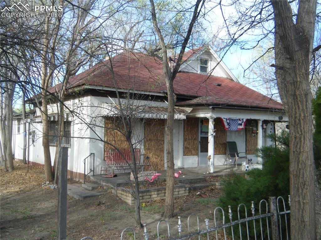 Caption: Back of Structure