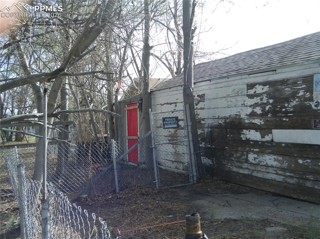 Image 20 of 22: Out Buildings