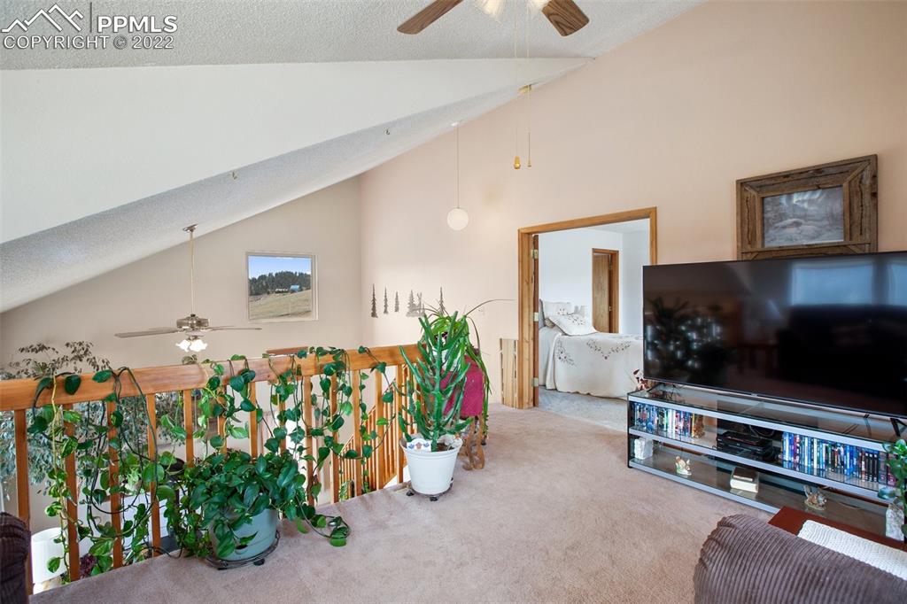 Listing 9395914, Image 17 of 39