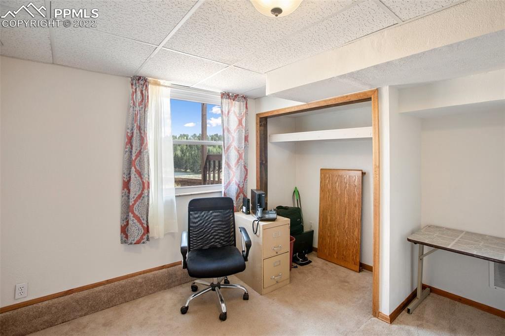 Listing 9395914, Image 26 of 39