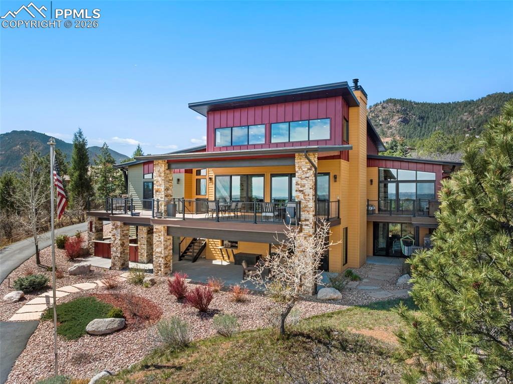 Image 2 of 50: Floor Plan Sketch Main Level