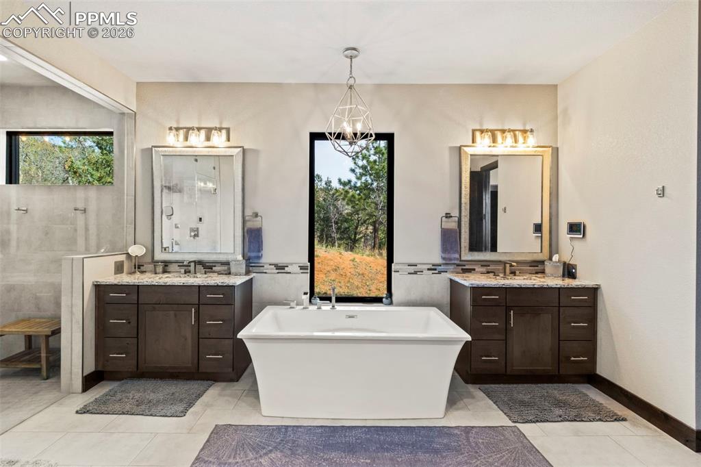 Image 26 of 50: Master Bedroom