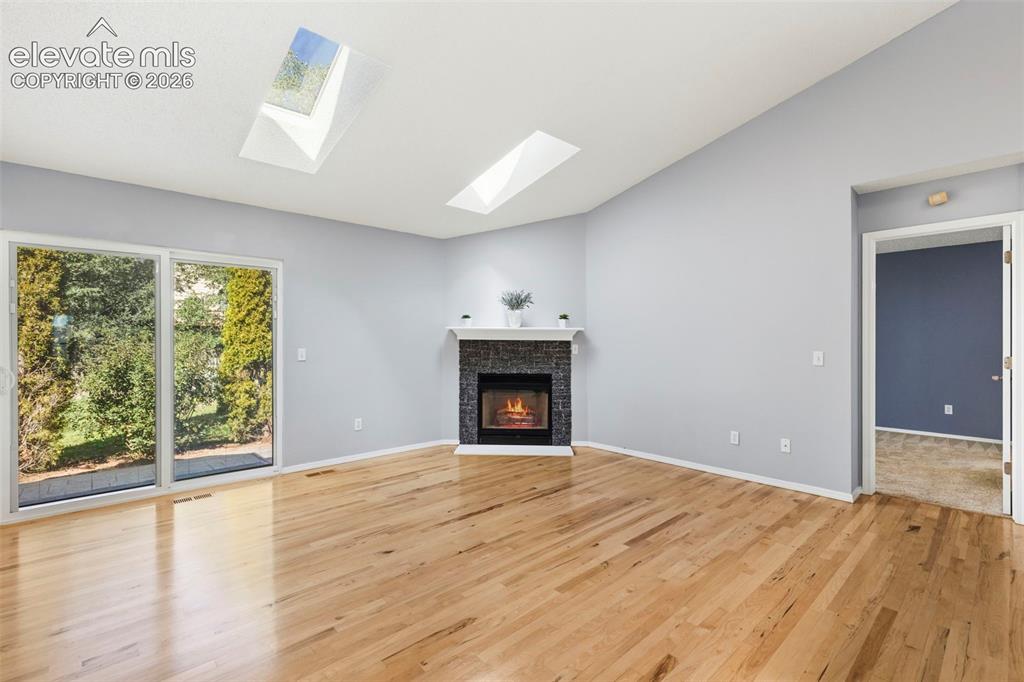 Image 11 of 50: Spacious Living Room!