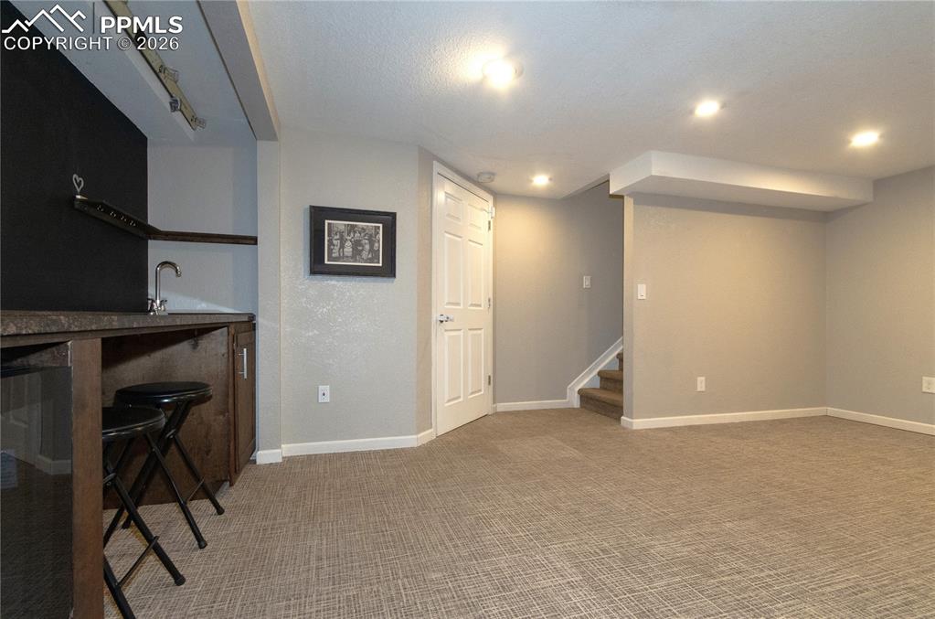 Image 28 of 35: Family Room