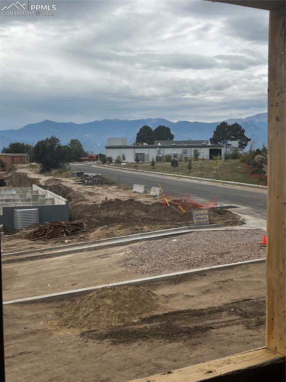 Image 15 of 17: View