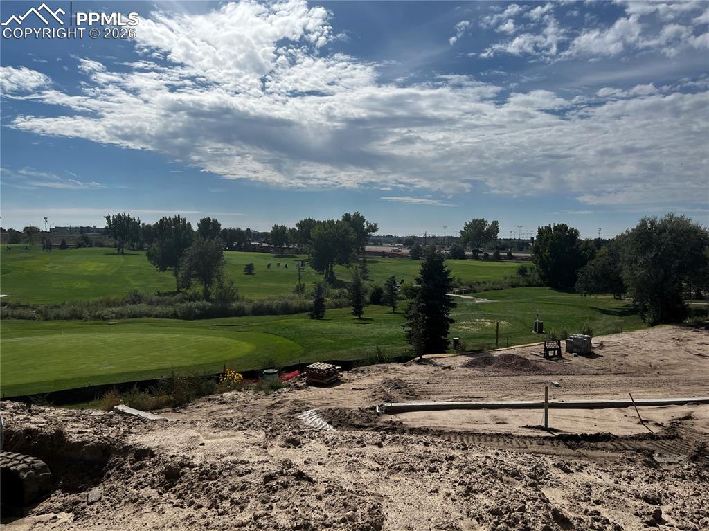 Image 16 of 17: View