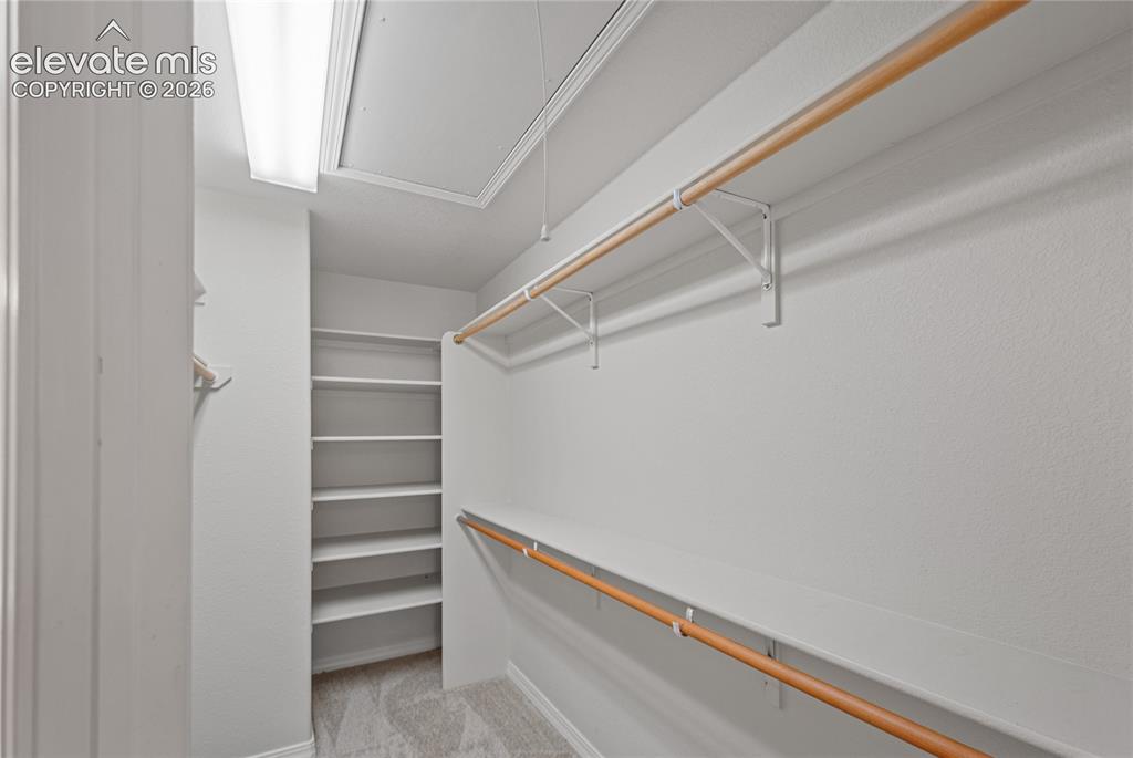 Image 16 of 21: Closet