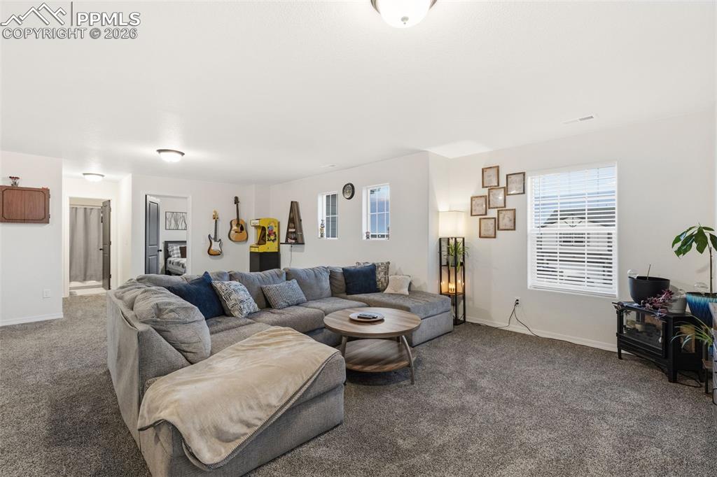 Image 18 of 48: Upstairs