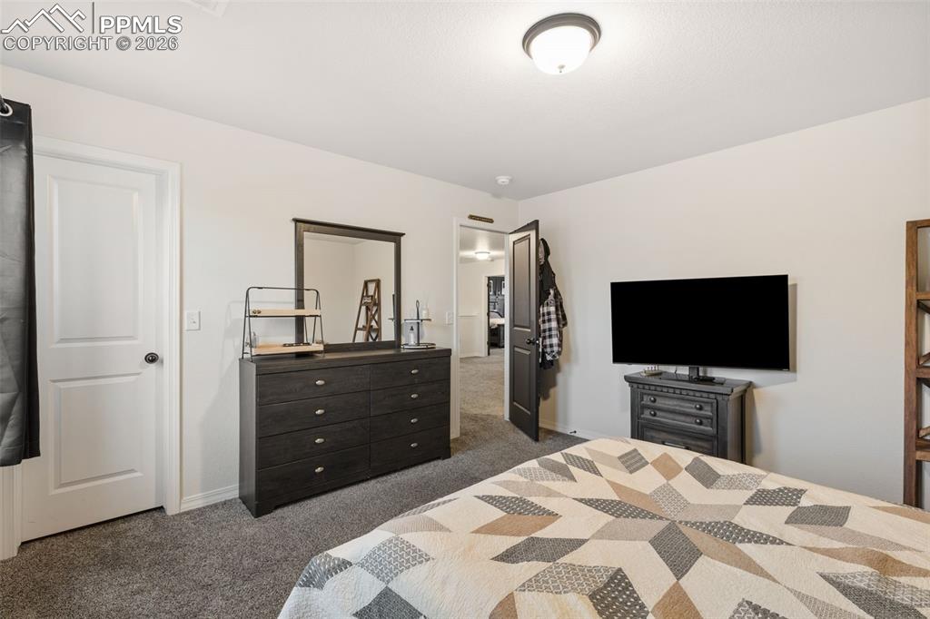 Image 28 of 48: Bedroom